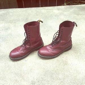 1490 Smooth Cherry Red Boots